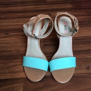 Tan/teal heels